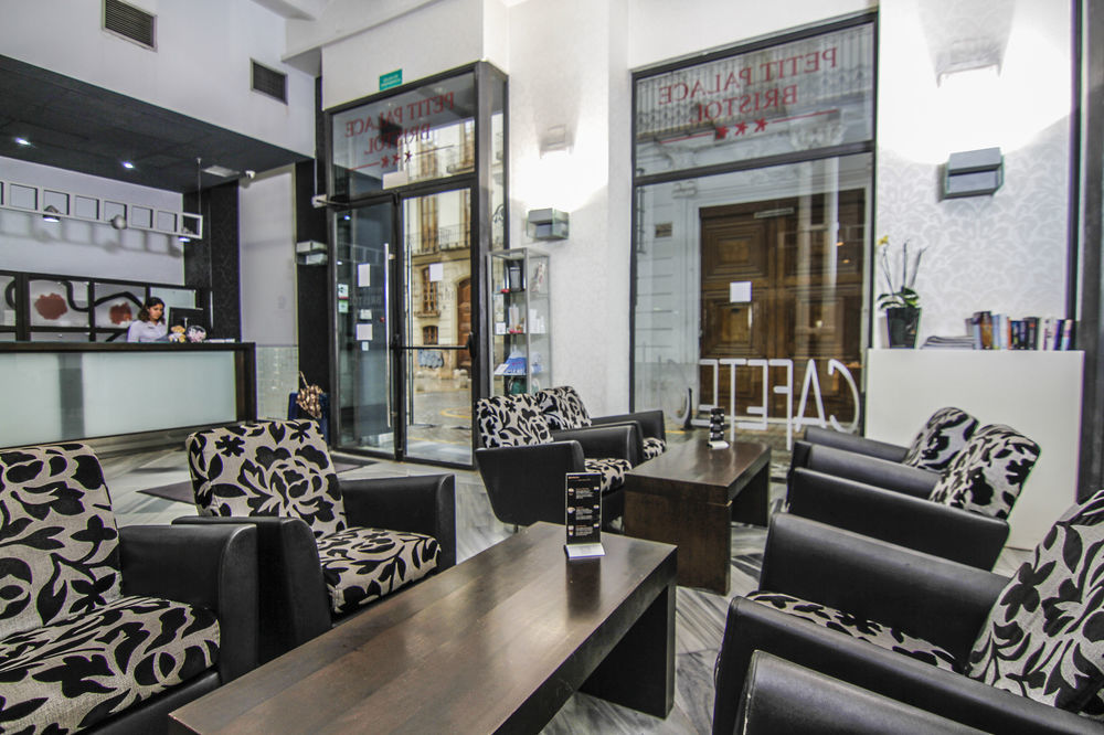 Petit Palace Plaza De La Reina Βαλένθια Εξωτερικό φωτογραφία